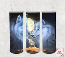 Load image into Gallery viewer, Wolf 20 ounce tumbler designs
