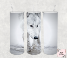 Load image into Gallery viewer, Wolf 20 ounce tumbler designs
